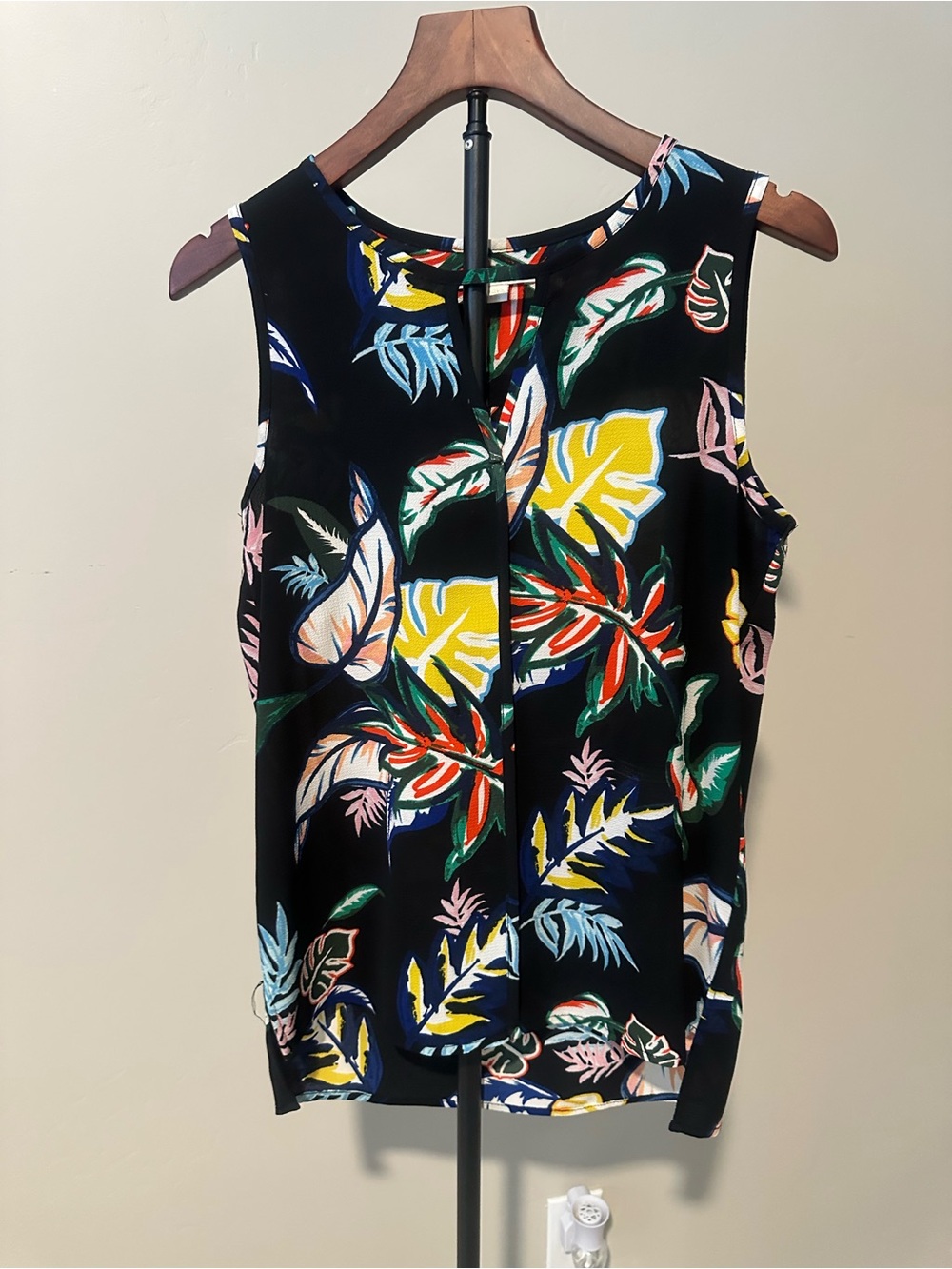 C&C California Black Tropical Leaf Tank with Multicolor Print
